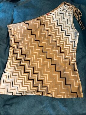 One-Shoulder Zigzag Print Tank Top - Tan / White